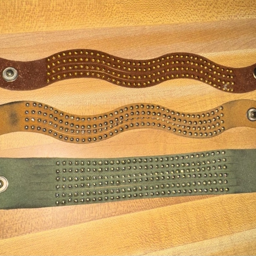 Yik Yung Snap-On Leather Bracelet Trio